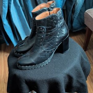 Women's Black Studded Block Heel Ankle Boots